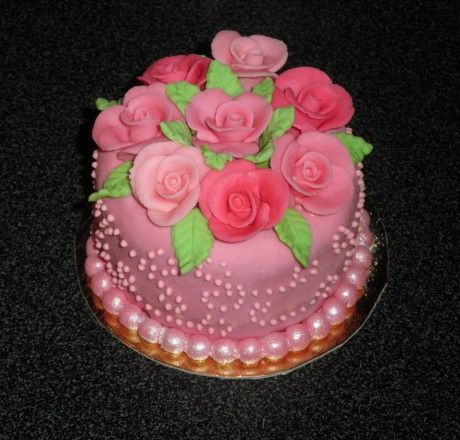 rozsaszin-mini-torta-ajandekba----.jpg